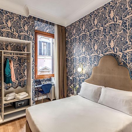 Townhouse Condotti 29 Rome Bagian luar foto
