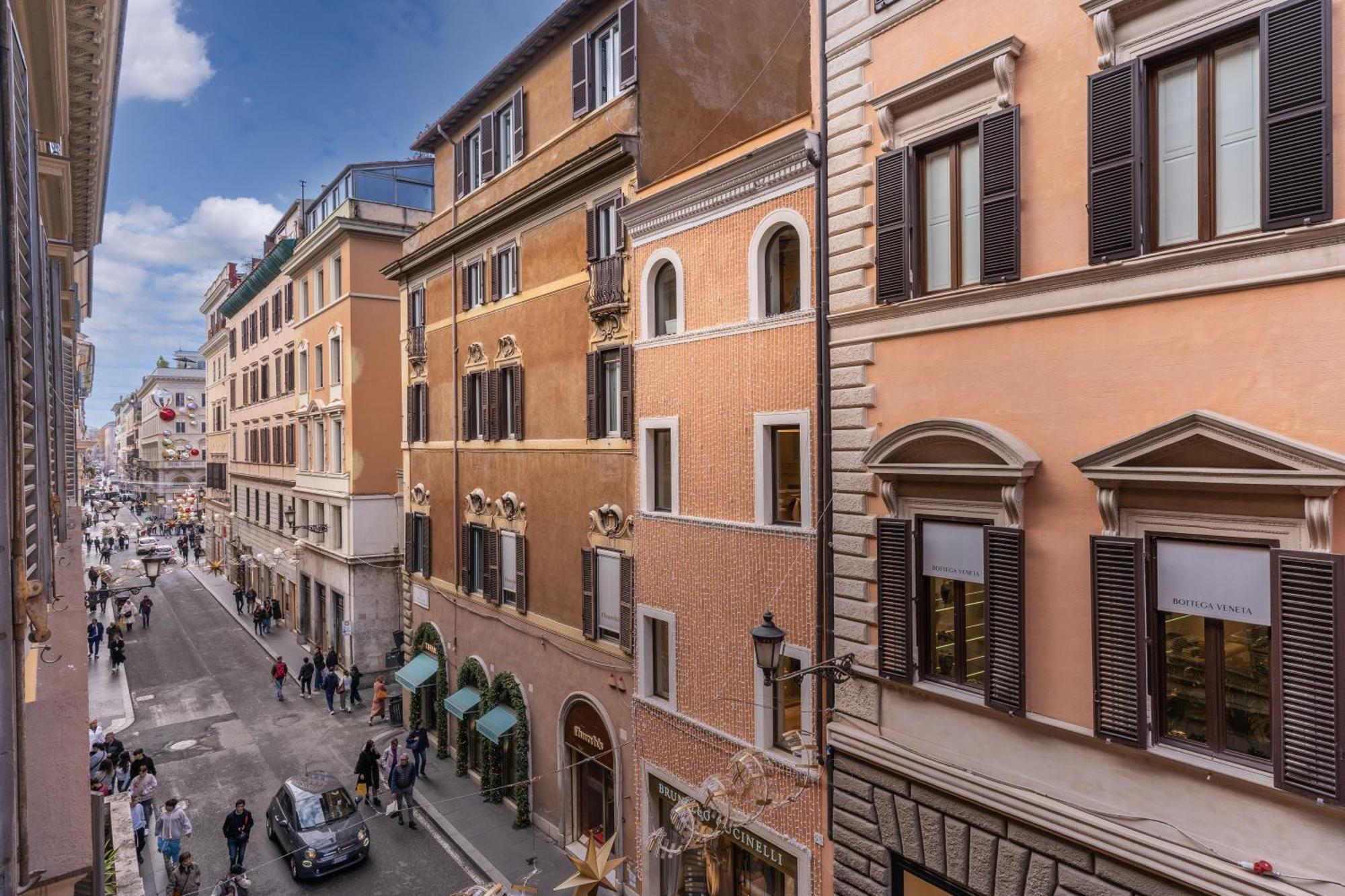 Townhouse Condotti 29 Rome Bagian luar foto